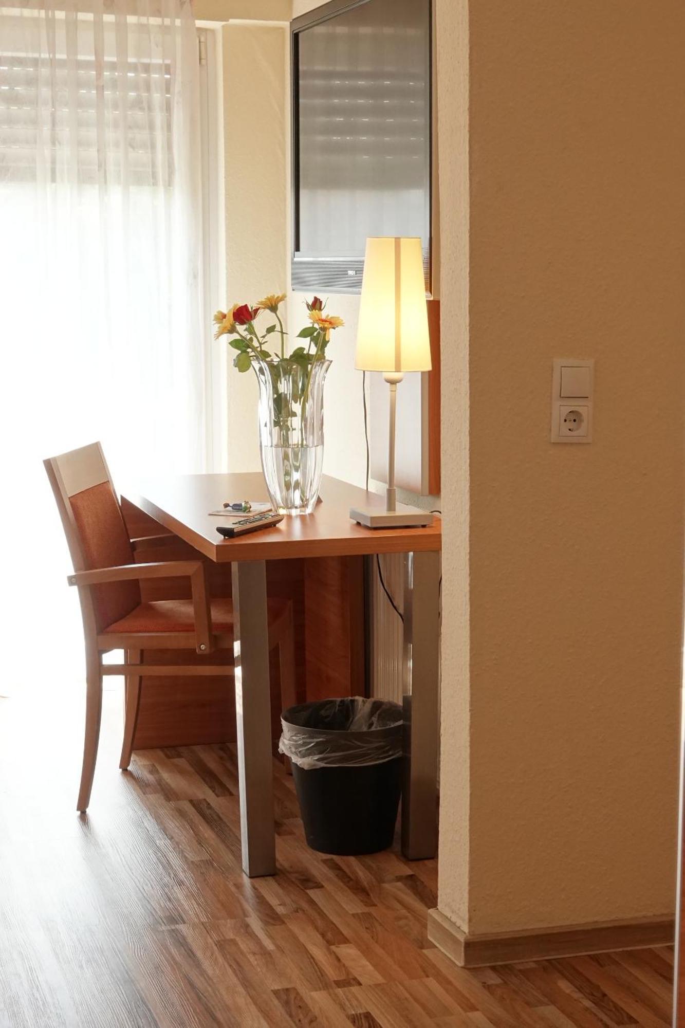 Hotel-restaurant Zum Kirschbaum Отель 3*